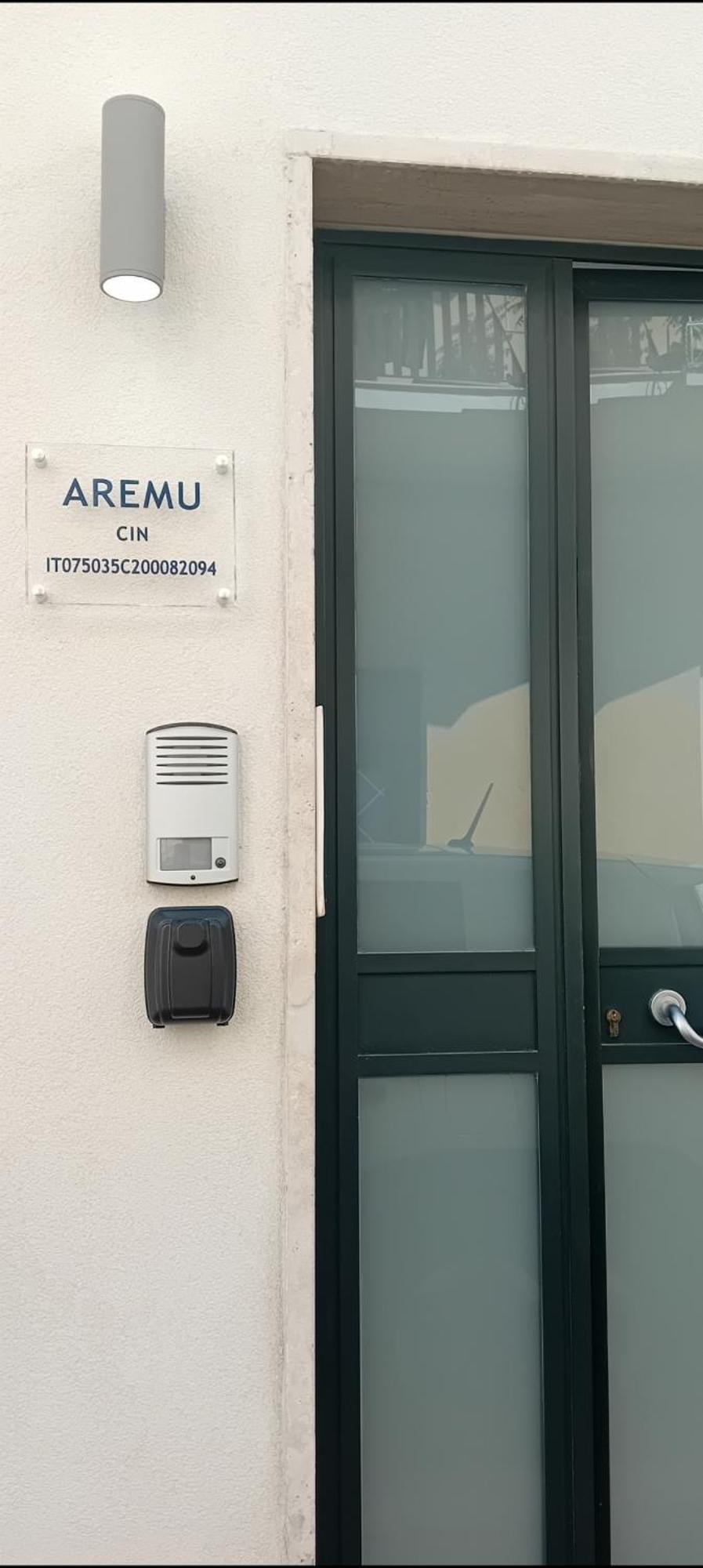 莱切 Aremu酒店 外观 照片
